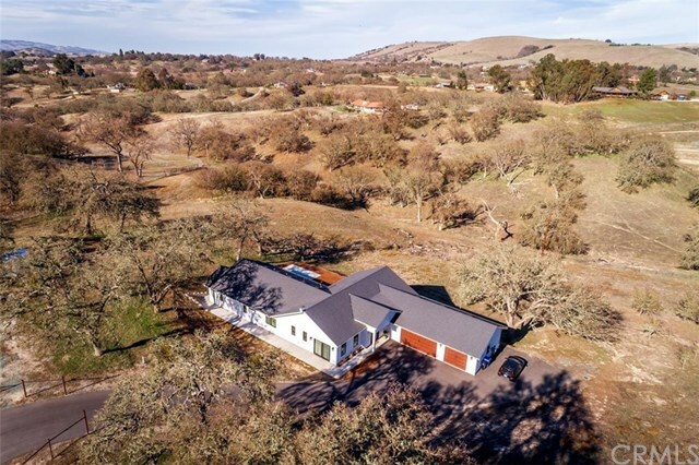 Property Photo:  3450 Templeton Road  CA 93422 