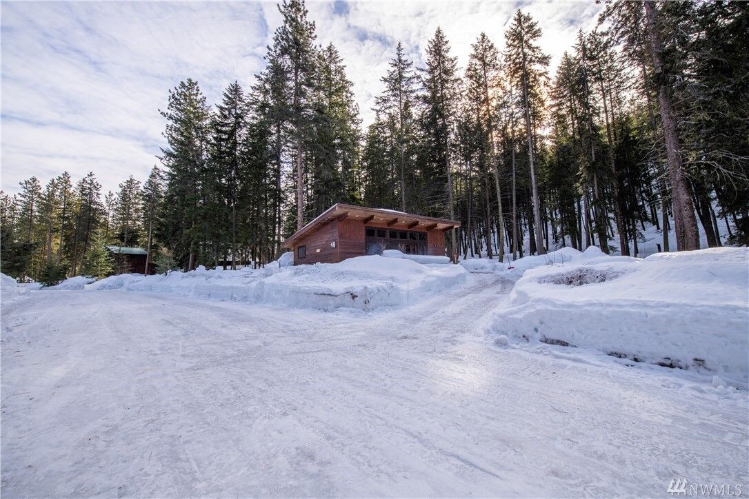 Property Photo:  41 Timberline Lane  WA 98862 