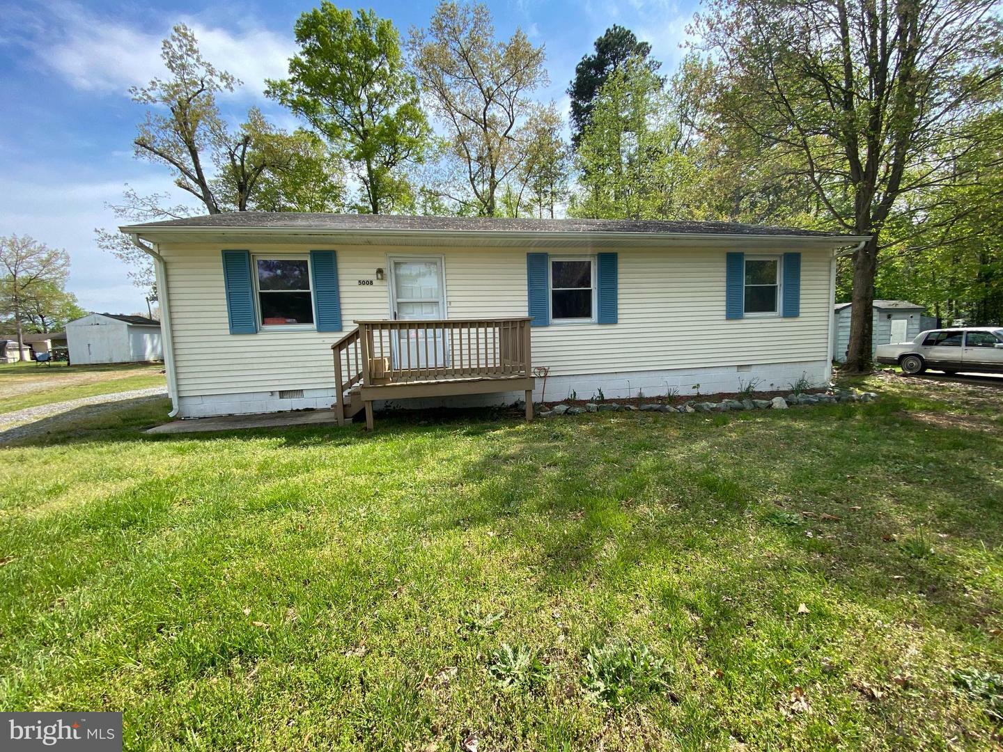 Property Photo:  5008 Pine Tree Drive  VA 22546 