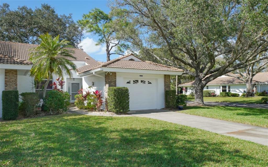 Property Photo:  5716 Garden Lakes Palm  FL 34203 