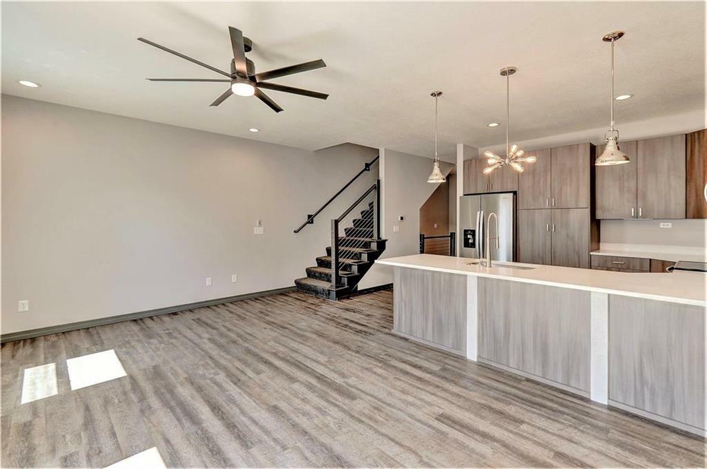 Property Photo: 1220 NW 77th Street MO 64118