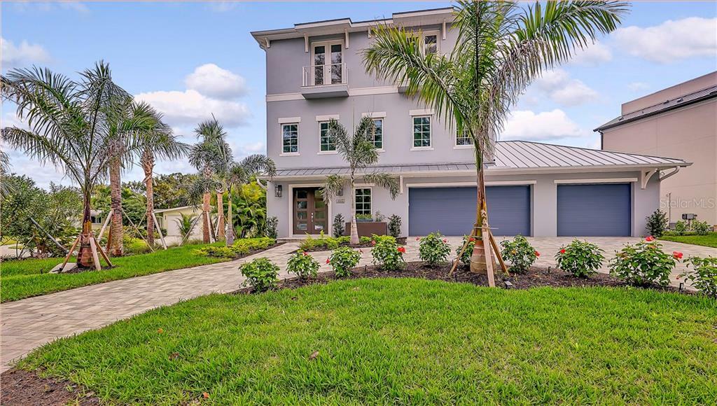 Property Photo:  550 Buttonwood Drive  FL 34228 