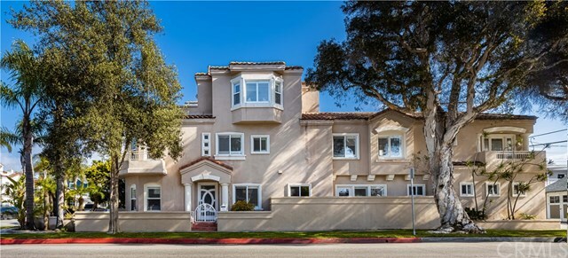 Property Photo:  712 Orange Avenue  CA 92648 