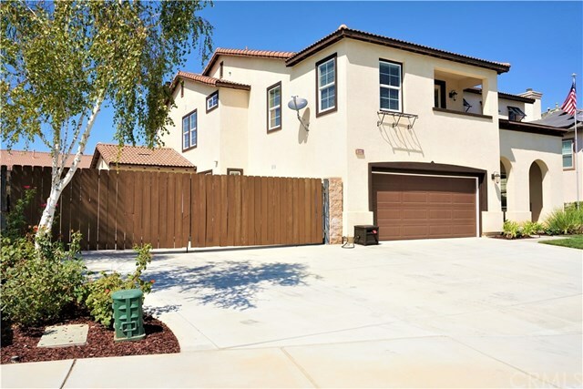 Property Photo:  35599 Pleroma Court  CA 92563 