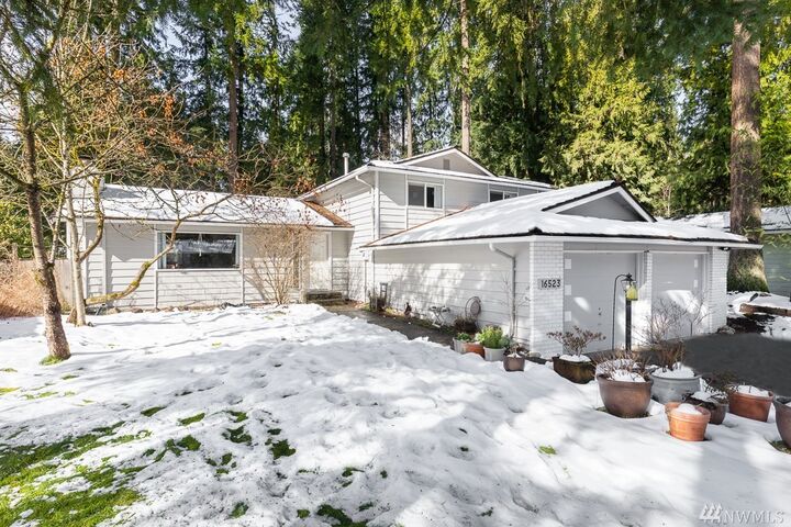 16523 189th Ave NE  Woodinville WA 98072 photo