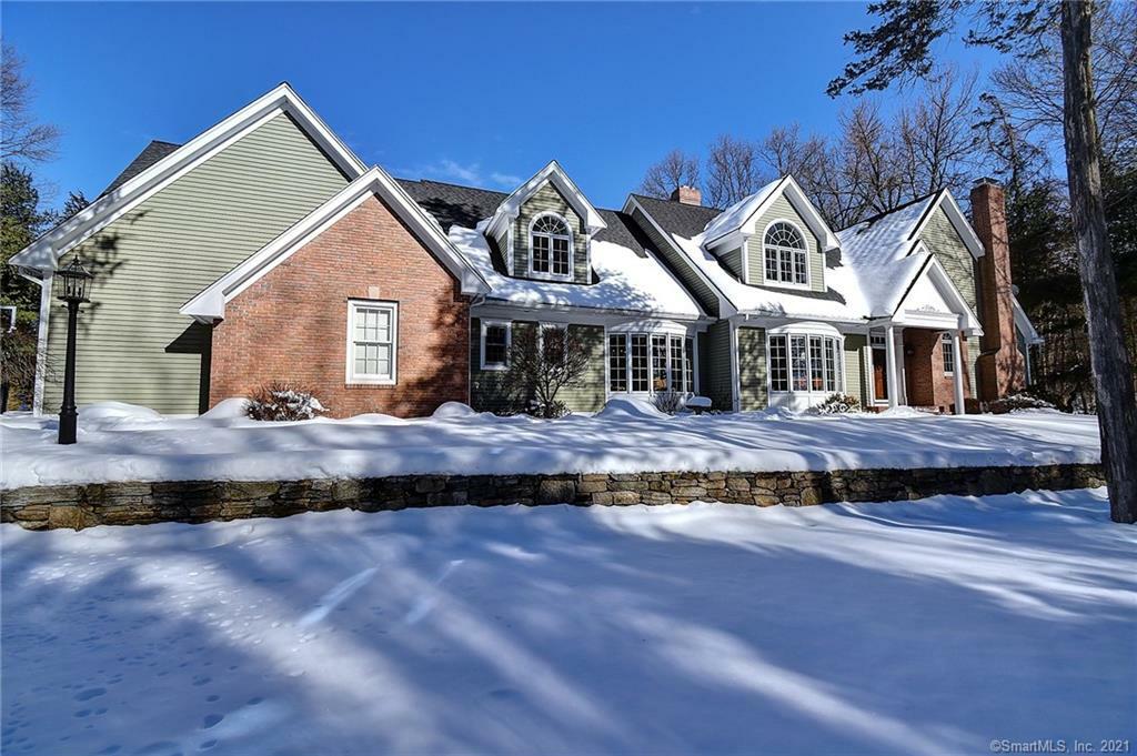 Property Photo: 64 Hawthorn Way CT 06109