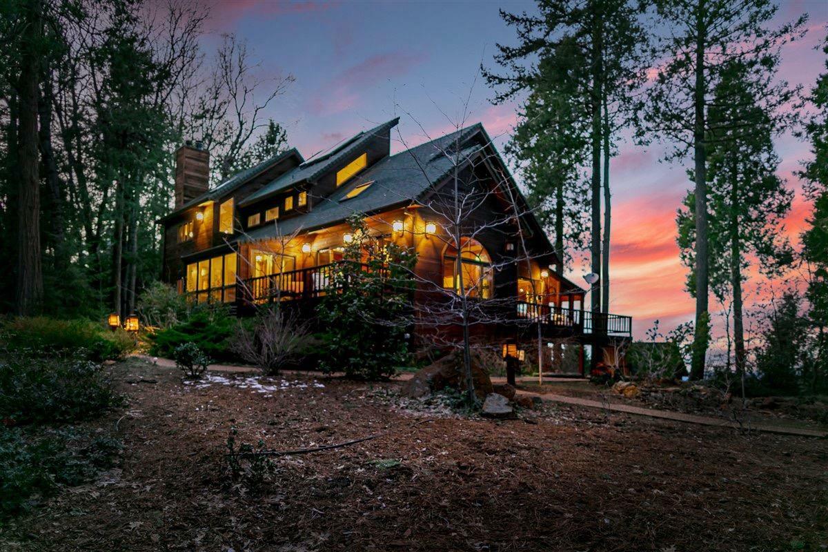Property Photo:  14016 Banner Mtn Lookout Road  CA 95959 
