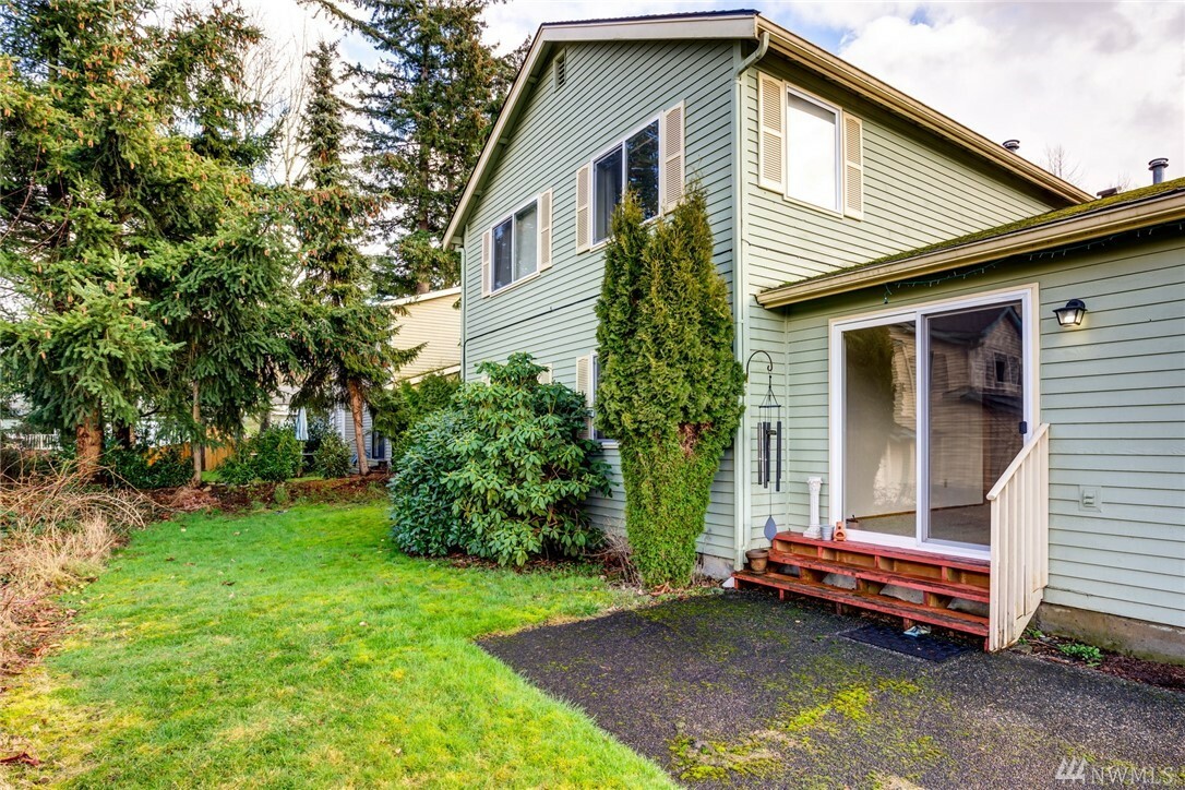 Property Photo:  2605 Kentucky St  WA 98229 