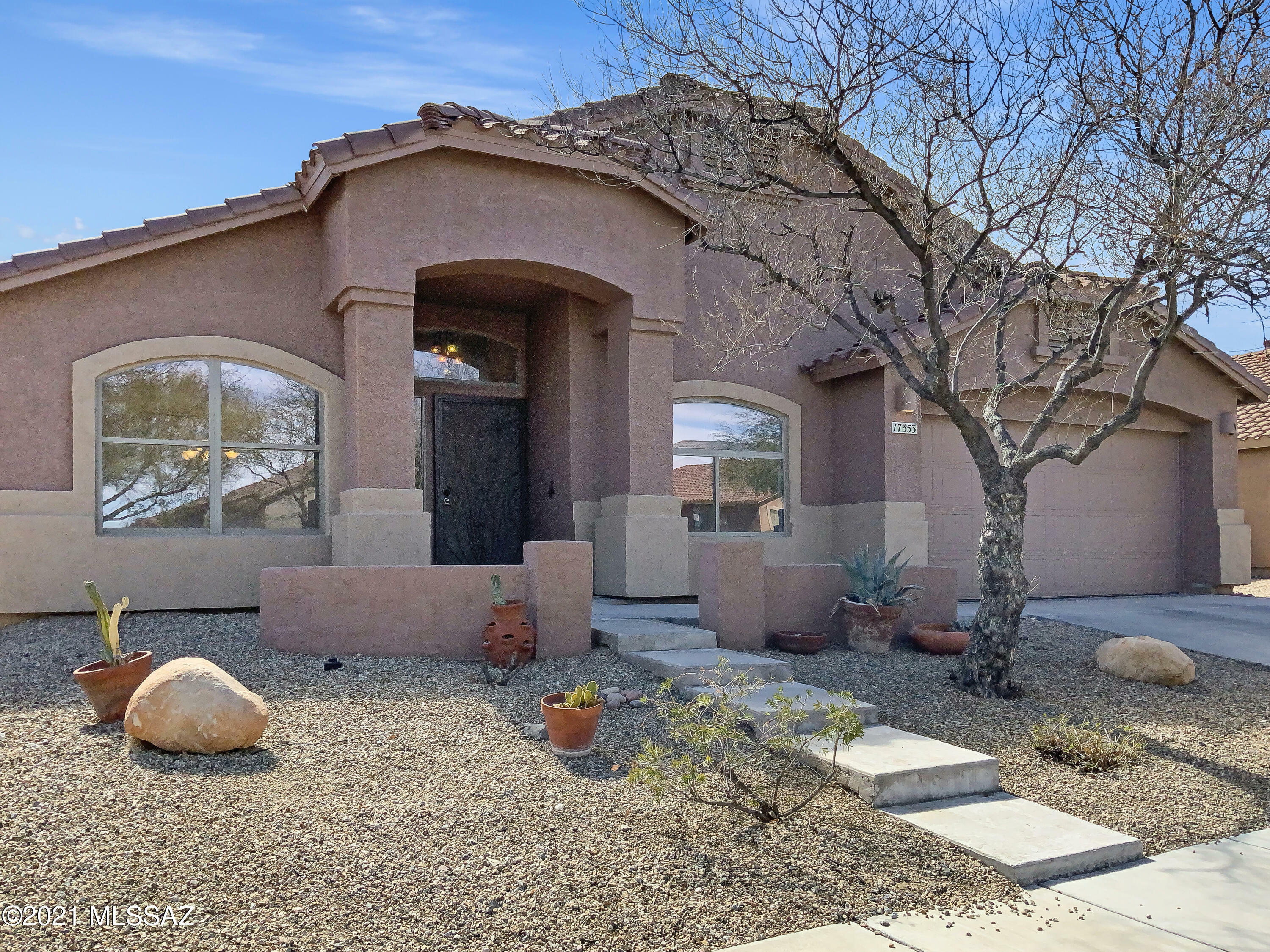 Property Photo:  17353 S Sienna Bluffs Trail  AZ 85641 