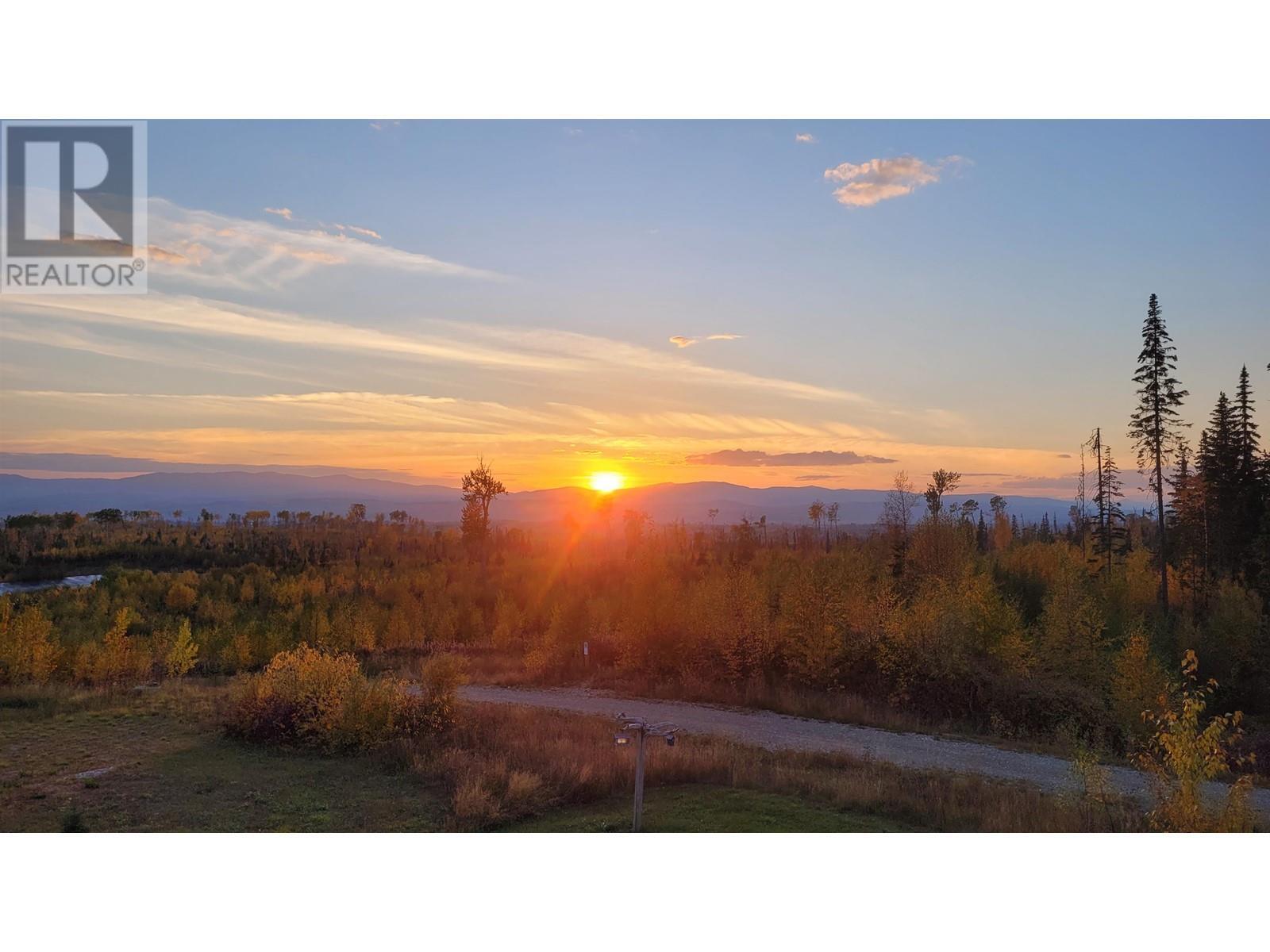16 Bell Place Lot  Mackenzie BC V0J 2C0 photo