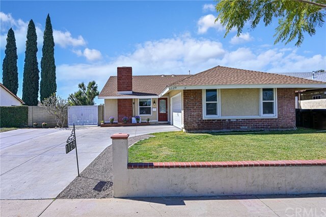 Property Photo:  1129 N Van Buren Street  CA 92870 