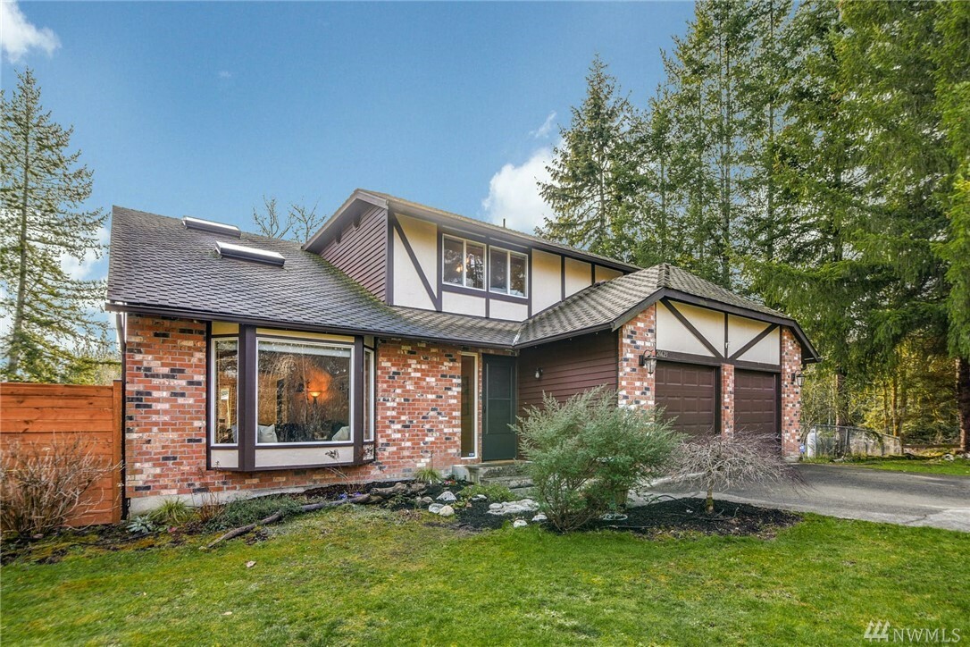 Property Photo:  20623 SE 232nd St  WA 98038 