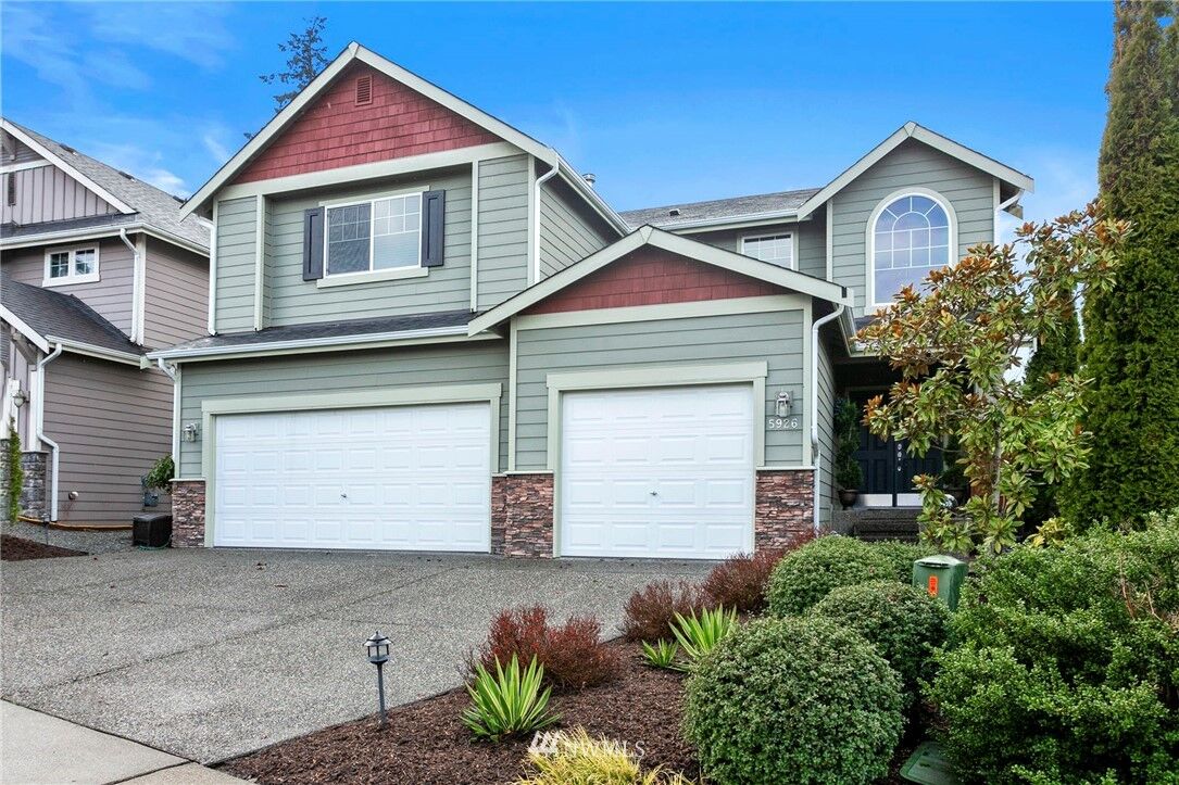 Property Photo:  5926 77th Drive NE  WA 98270 