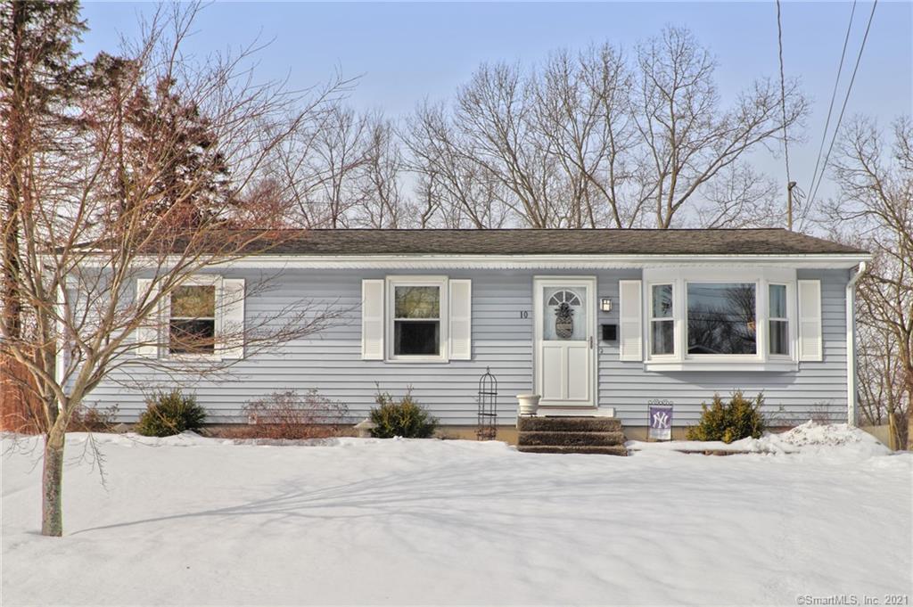 Property Photo: 10 Catalina Drive CT 06401
