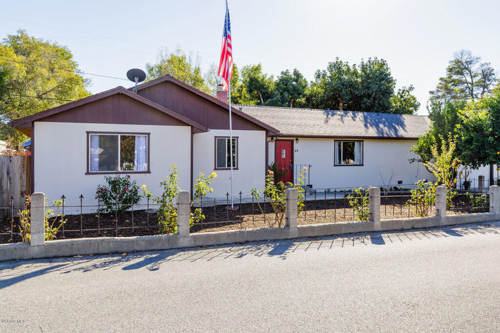 Property Photo:  48 Bard Lane  CA 93001 