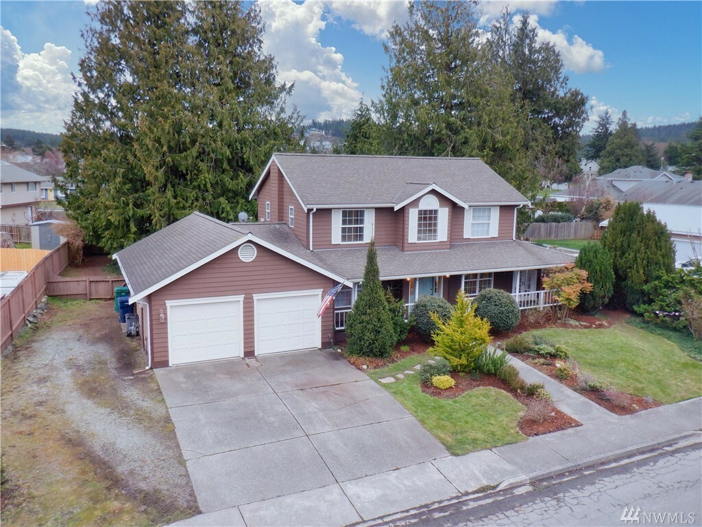 Property Photo:  4707 Cypress Dr  WA 98221 