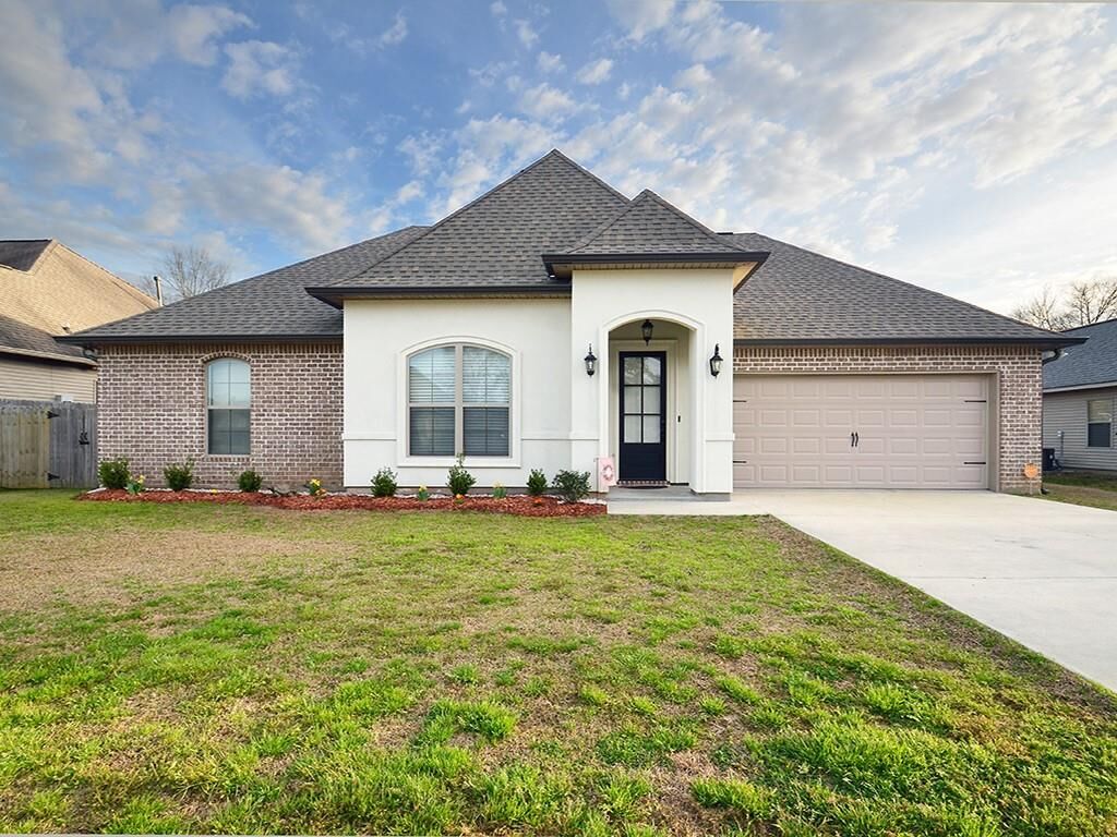 Property Photo:  28651 Water Oak Loop  LA 70454