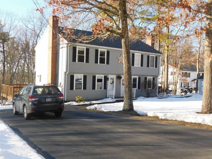 Property Photo: 2 L Topaz Circle NH 03038