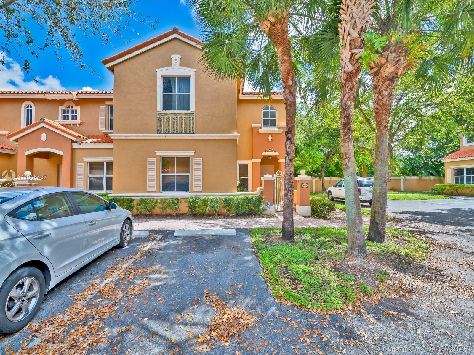 Property Photo: 14131 NW 84th Ct 4105 FL 33016