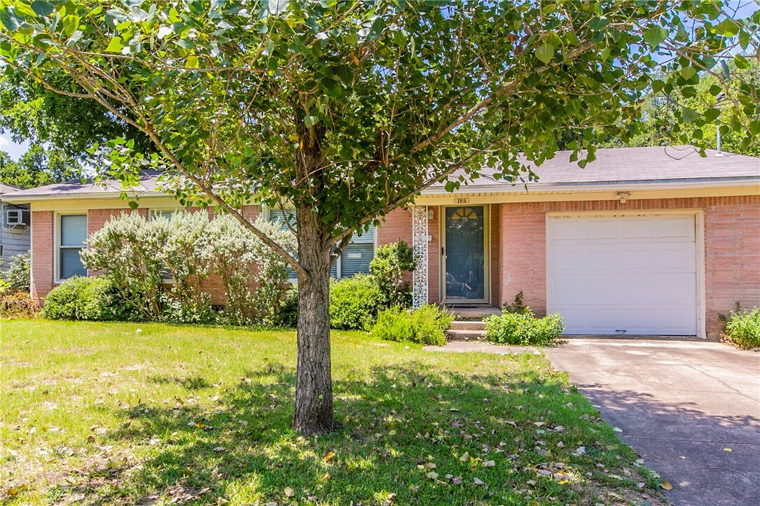 Property Photo:  3916 N 25th Street  TX 76708 