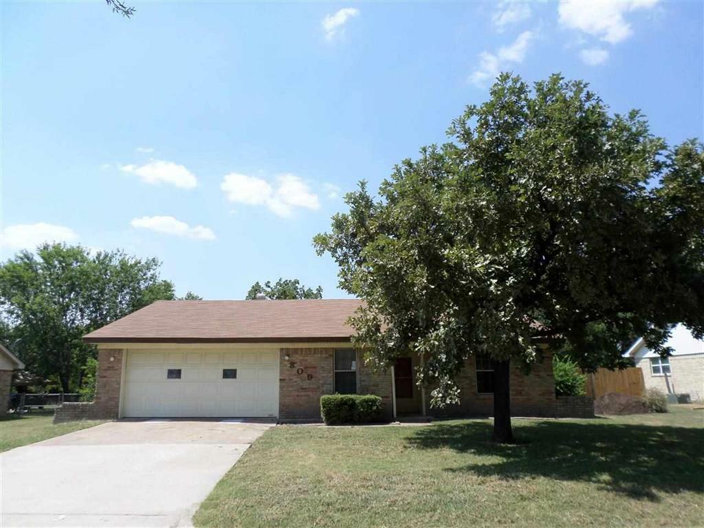 Property Photo:  809 Rolling Hills Drive  TX 76643 