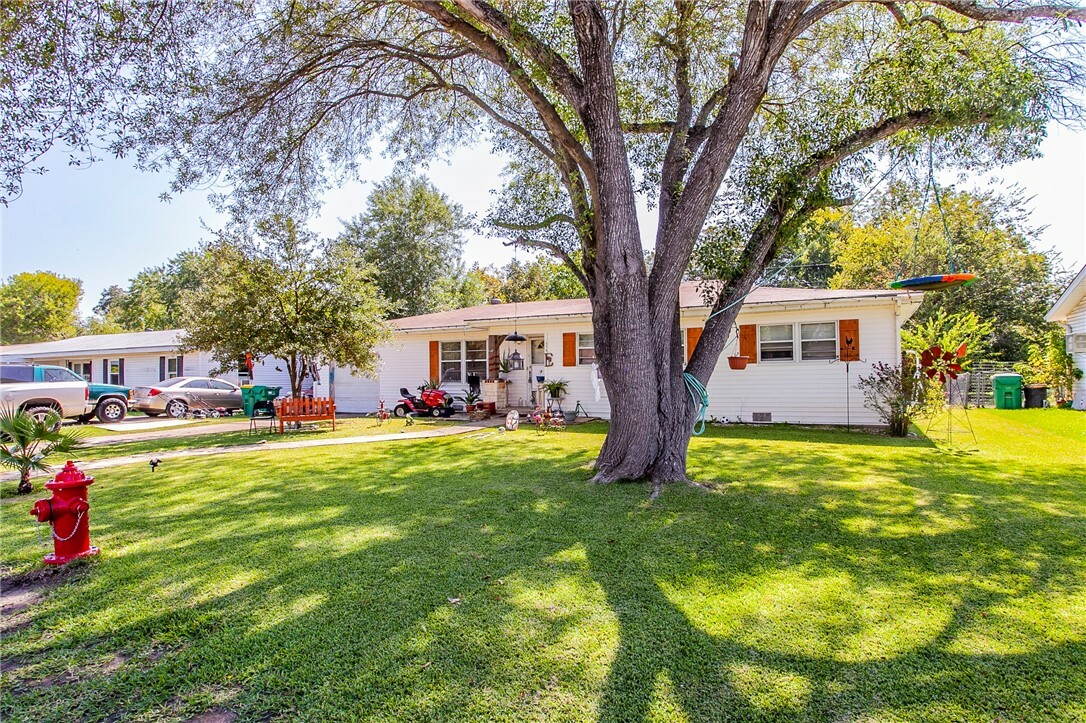 Property Photo:  118 Meadowbrook Street  TX 76706 