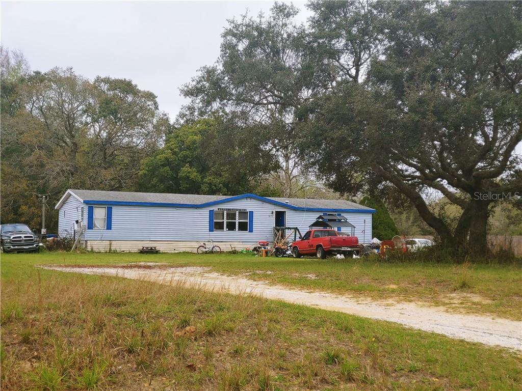 Property Photo: 17109 Lawless Road FL 34610
