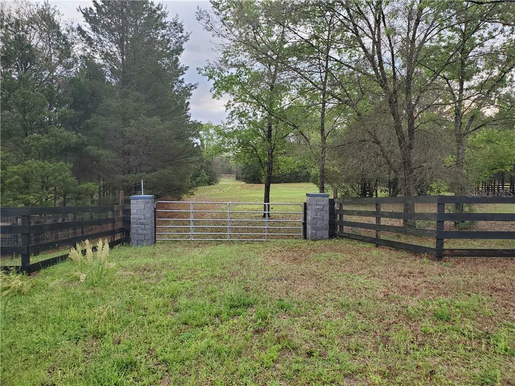 Property Photo:  Tree Frog Lane  FL 32736 