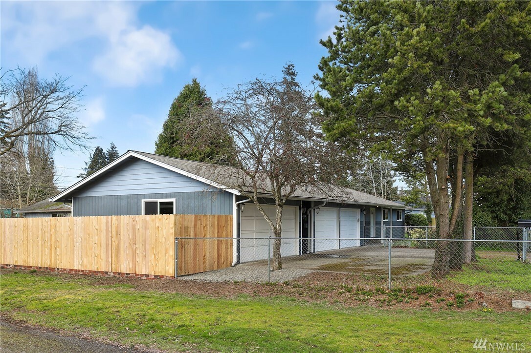 Property Photo:  5120 S Wapato St  WA 98409 