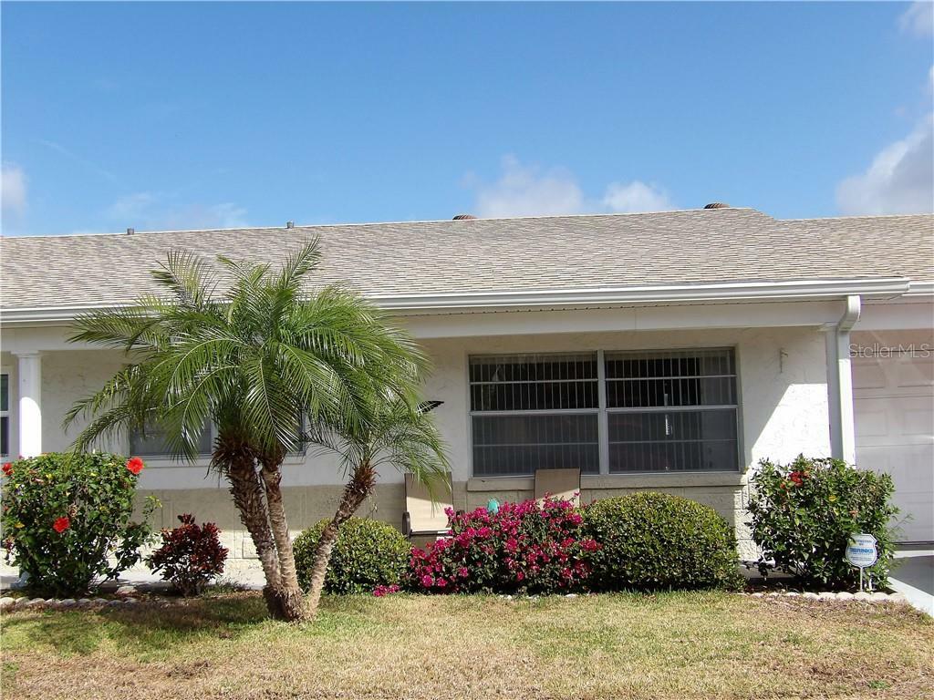 Property Photo: 5403 Embassy Avenue FL 34652