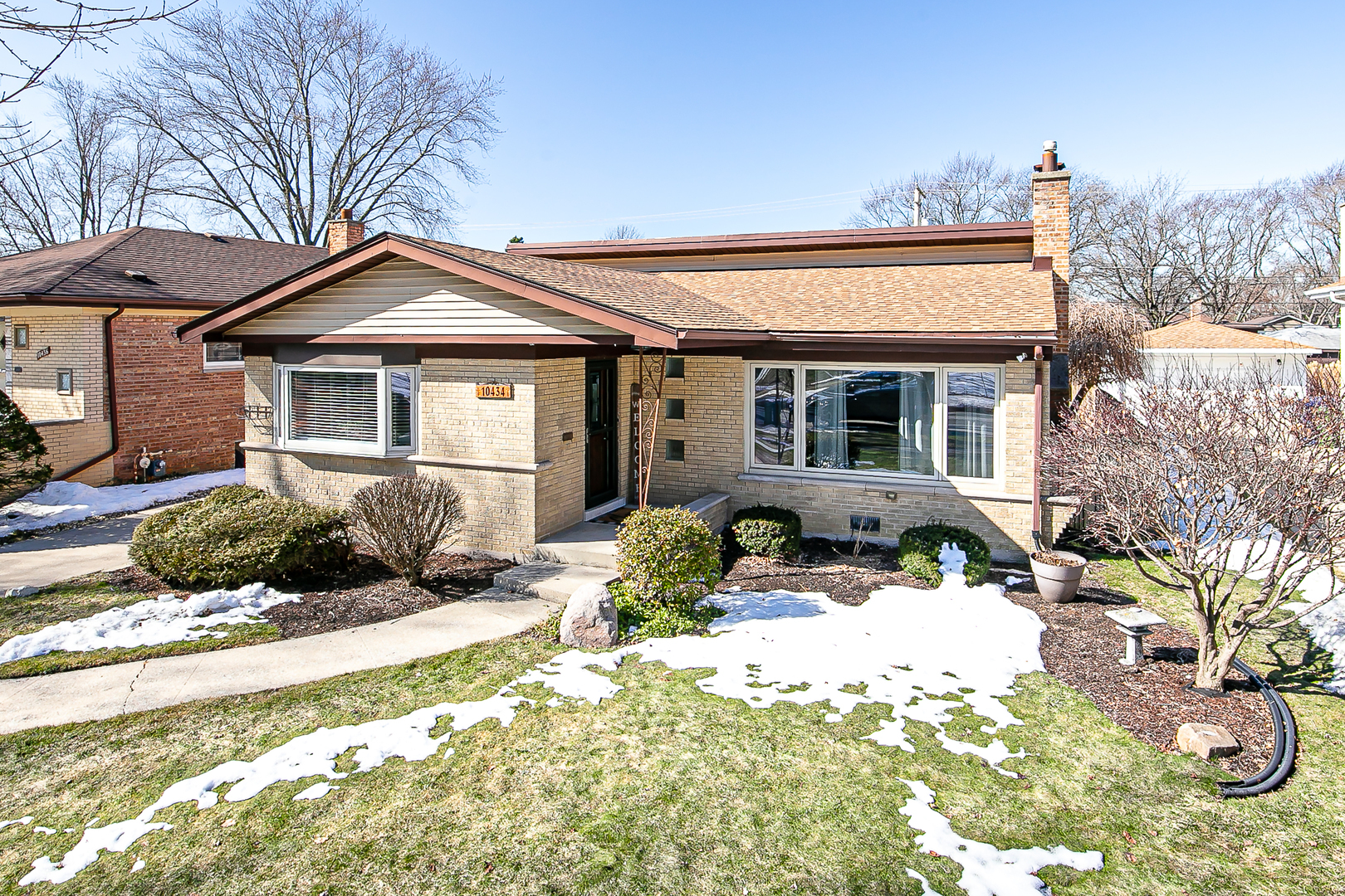 Property Photo:  10434 Kedvale Avenue  IL 60453 