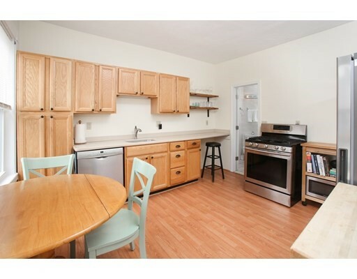 Property Photo:  21 Jones Ct 21  MA 02458 