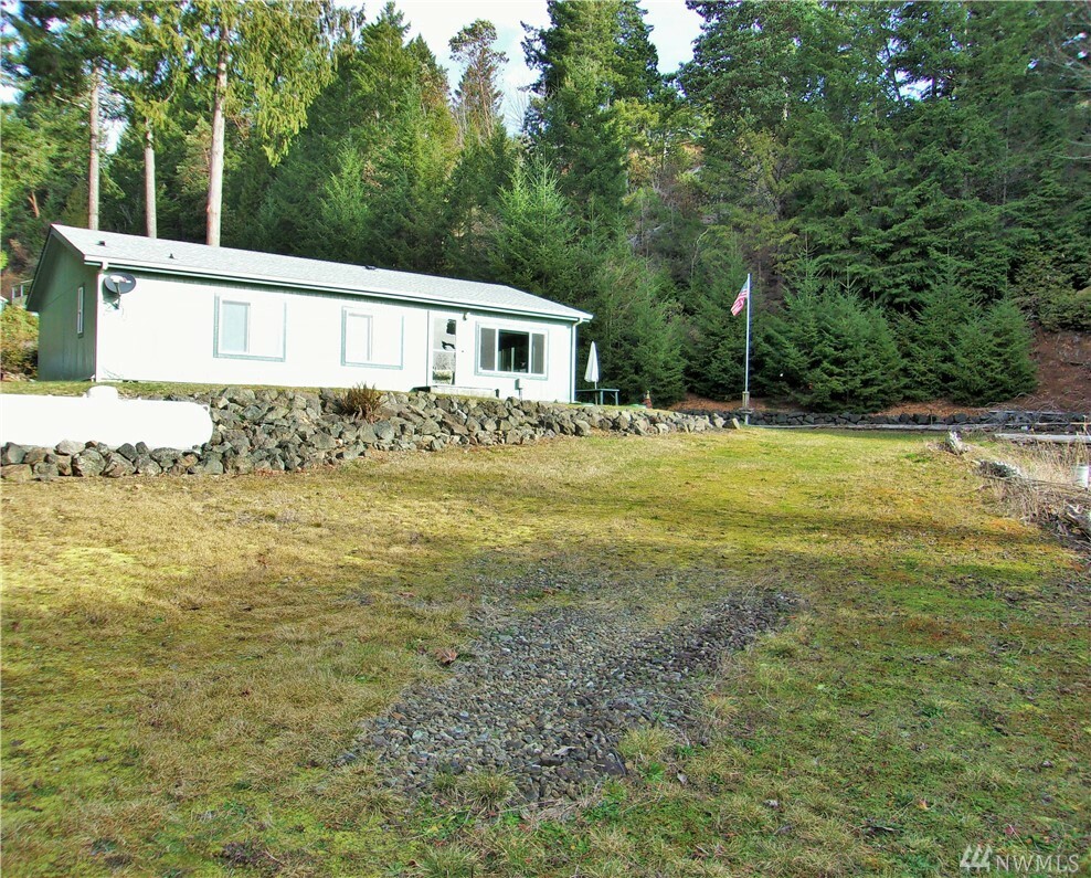 Property Photo:  42 Cirque Dr  WA 98320 