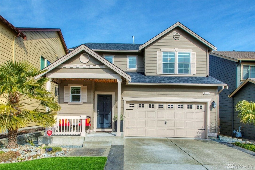 Property Photo:  2311 56th St SE  WA 98092 