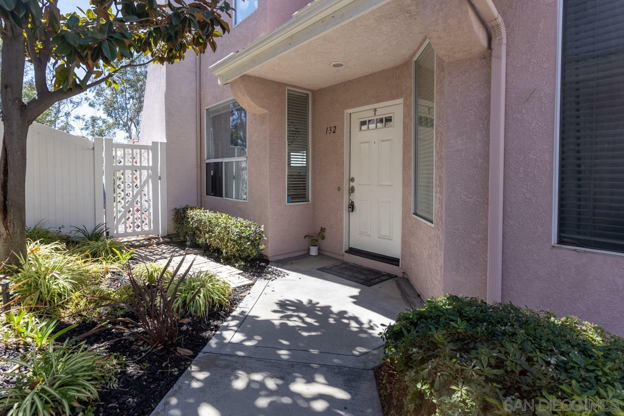 Property Photo:  427 Sanibelle Cir 132  CA 91910 