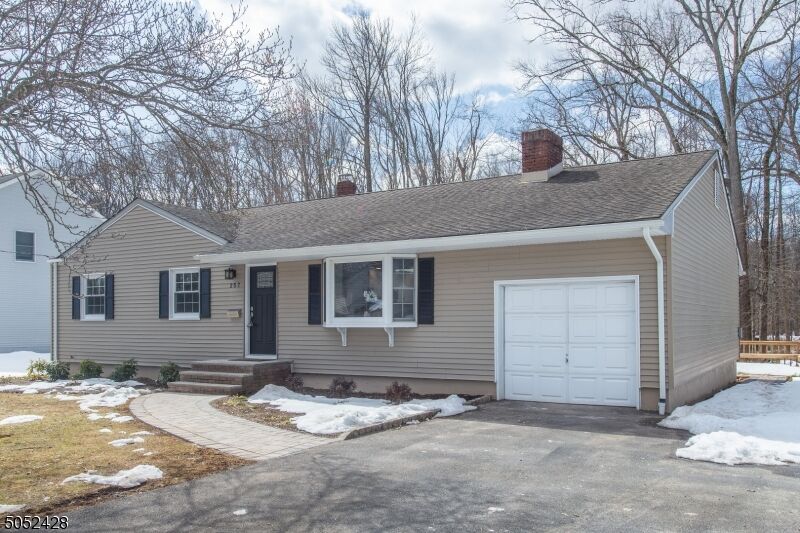Property Photo: 257 Chaucer Dr NJ 07922