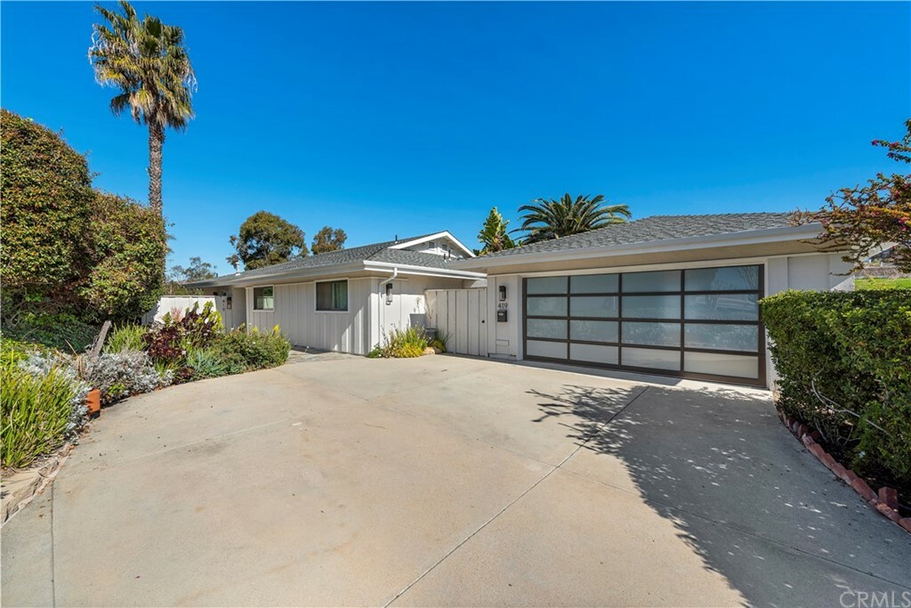 Property Photo:  419 Via Montego  CA 92672 