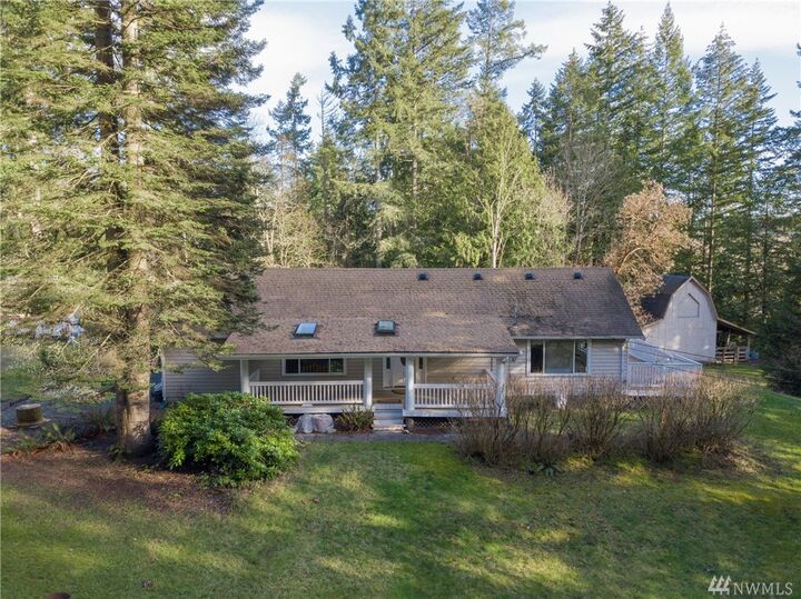 Property Photo: 8078 Old Military Rd NE WA 98311