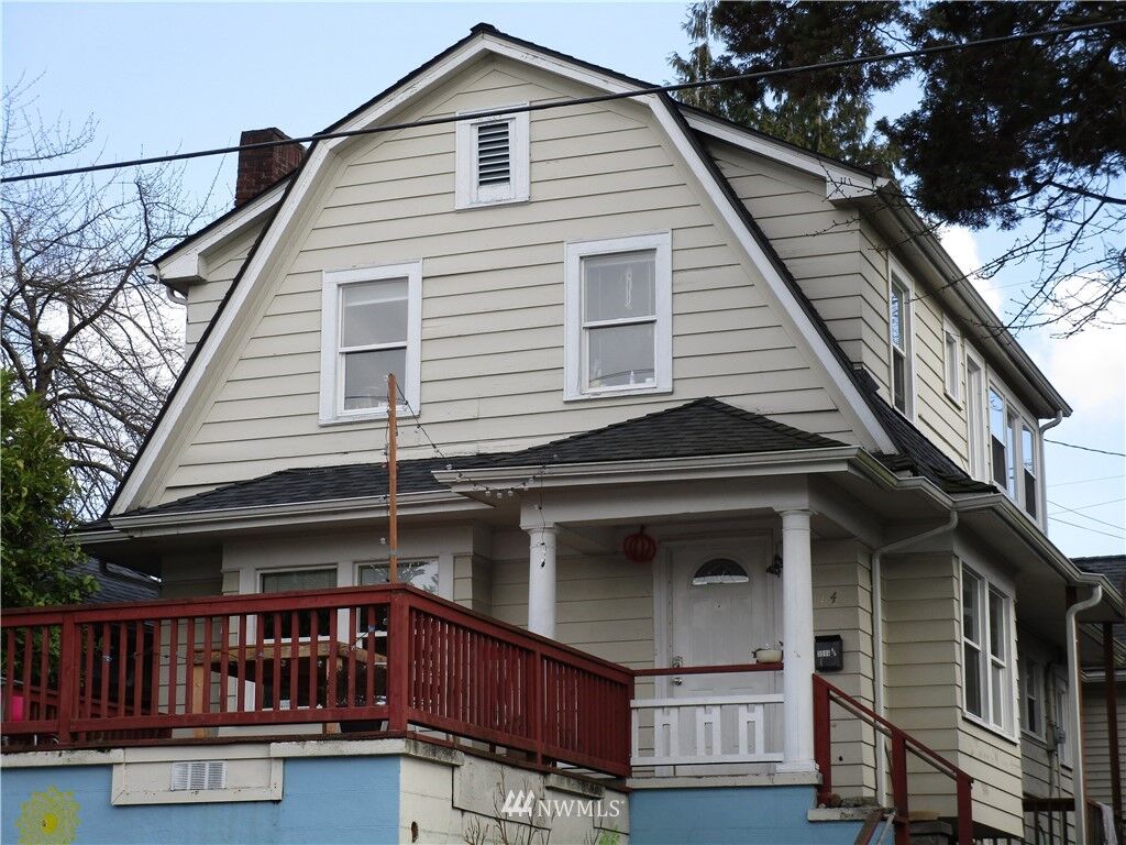 Property Photo: 5514 & 5514B 11th Avenue NE WA 98105