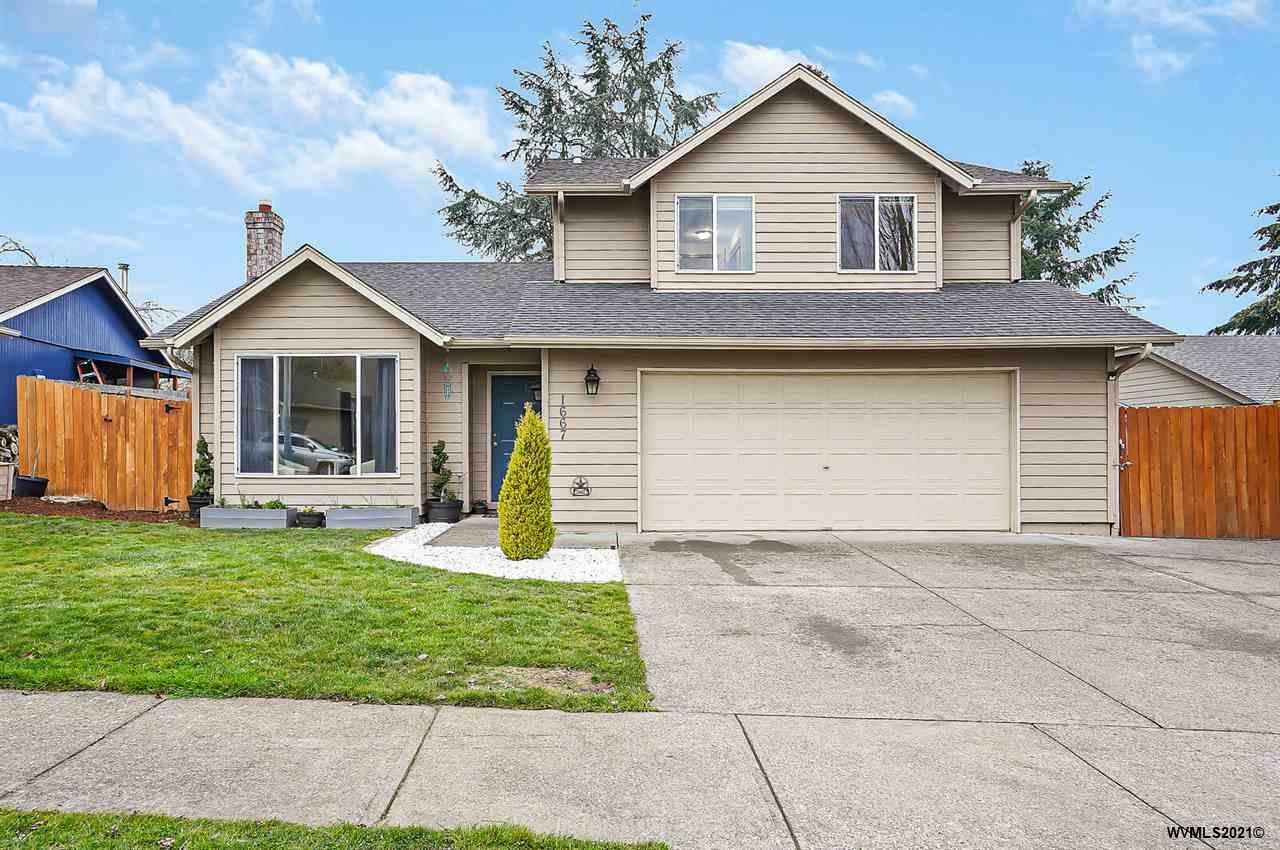 Property Photo:  1667  Goldcrest Av NW  OR 97304-2030 