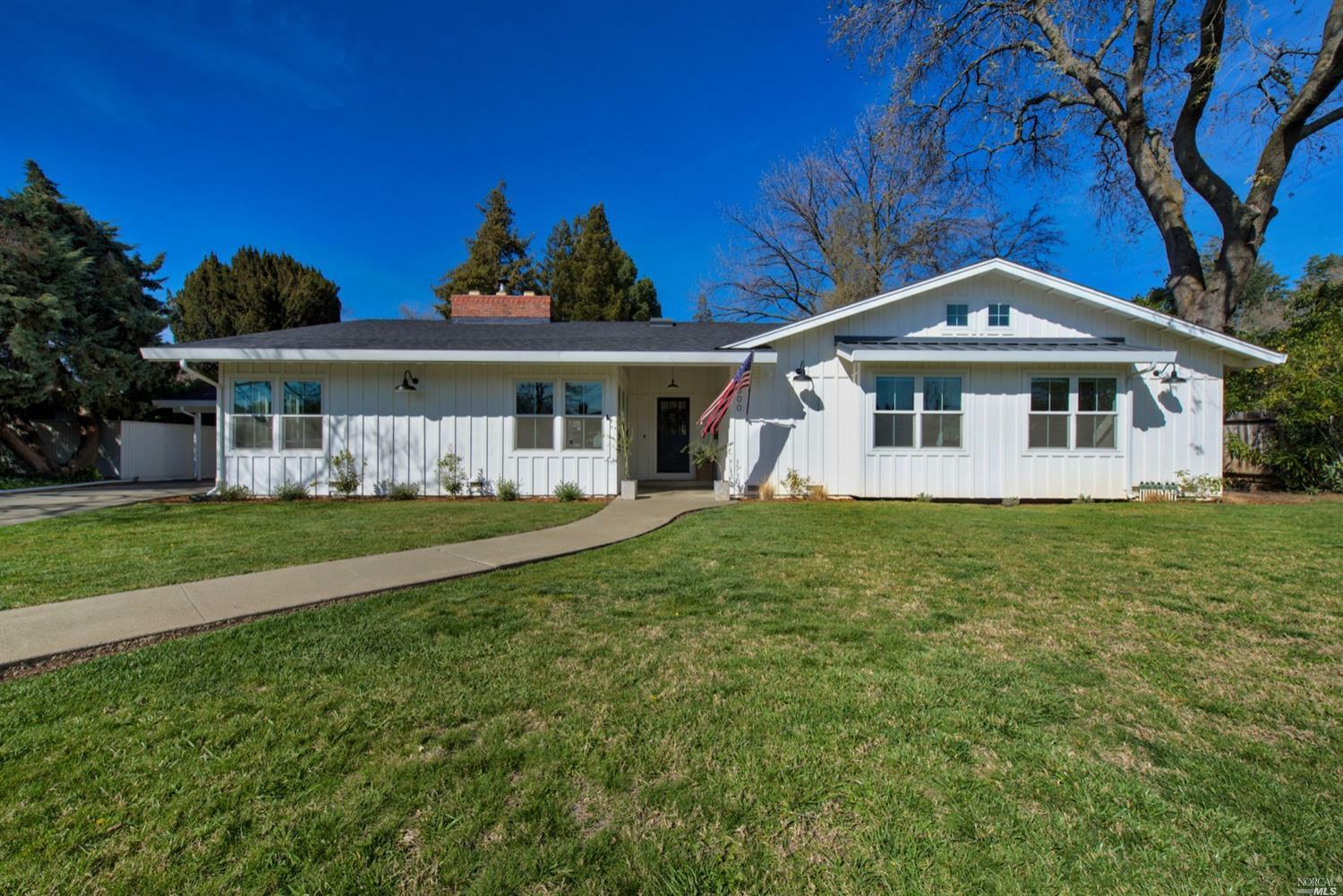 300 Peach Tree Avenue  Vacaville CA 95688 photo