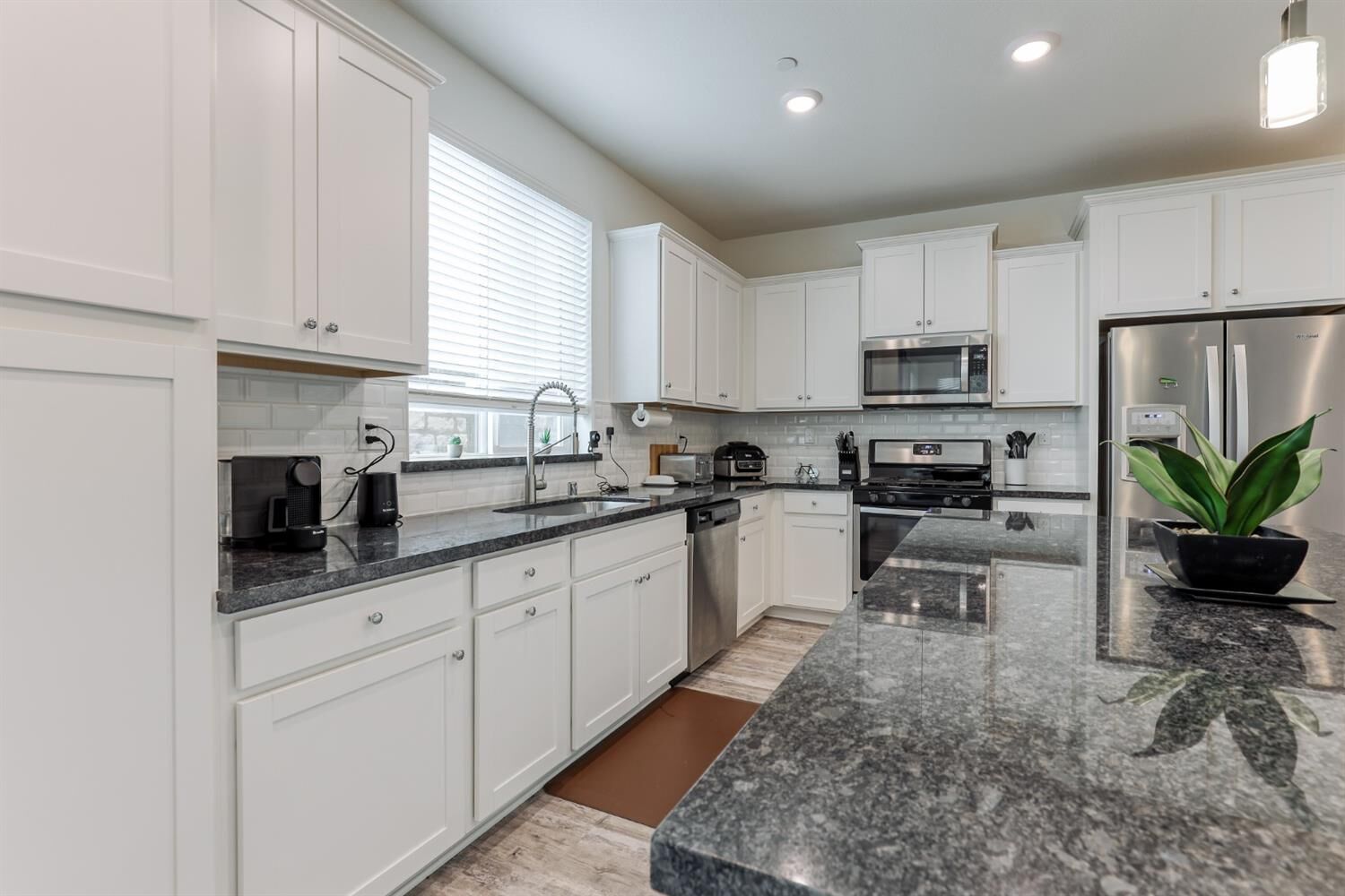 Property Photo: 1673 Lion Street CA 95765