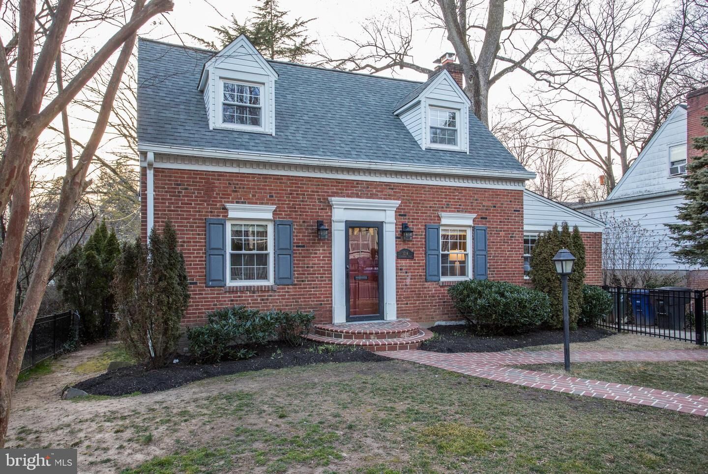 Property Photo:  1014 N Harrison Street  VA 22205 