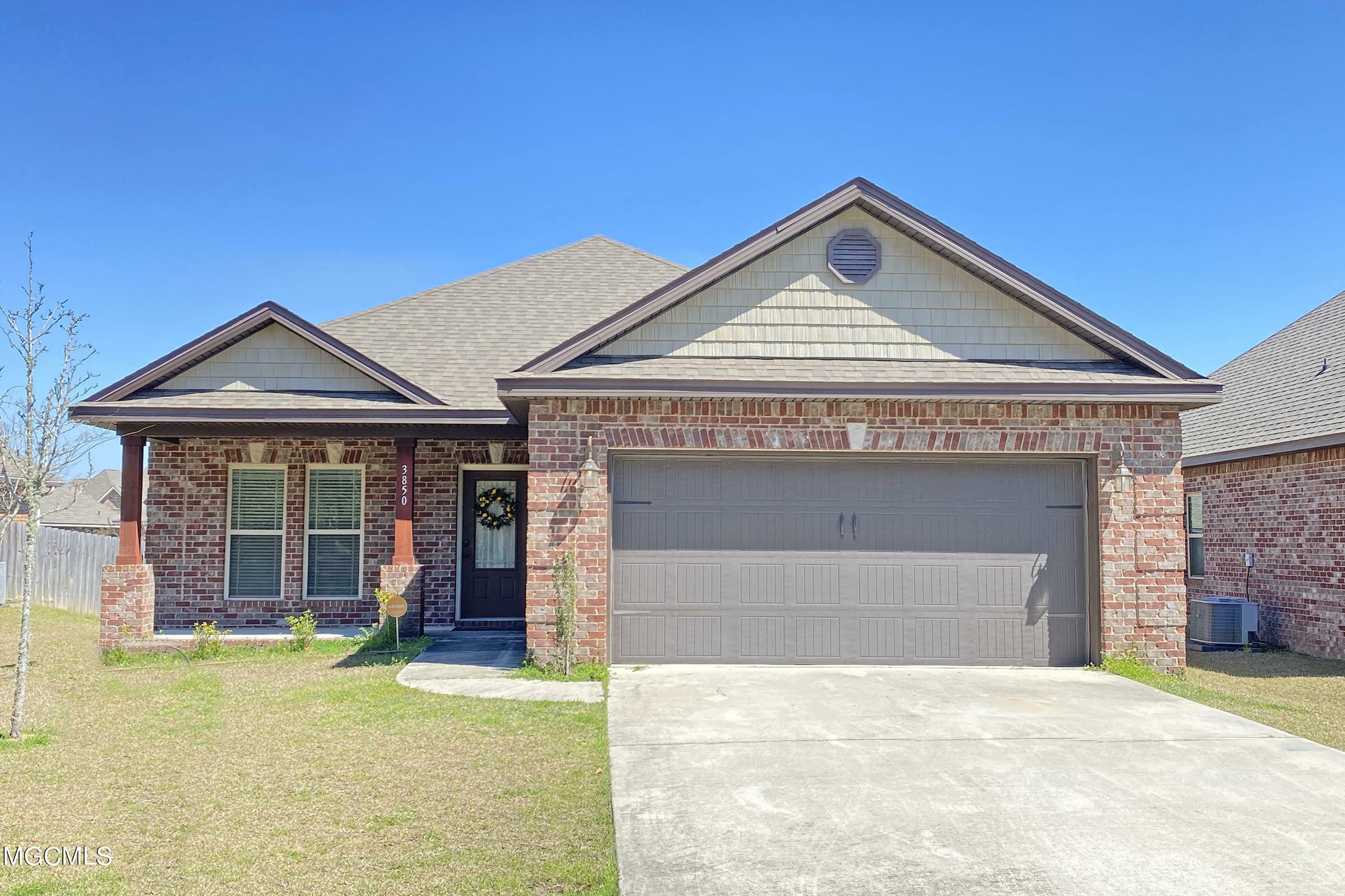 Property Photo:  3850 River Trace Drive  MS 39540 