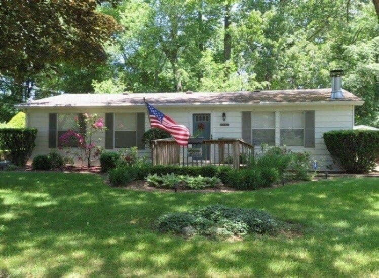 Property Photo:  33320 Ridenour Road  MI 49047 