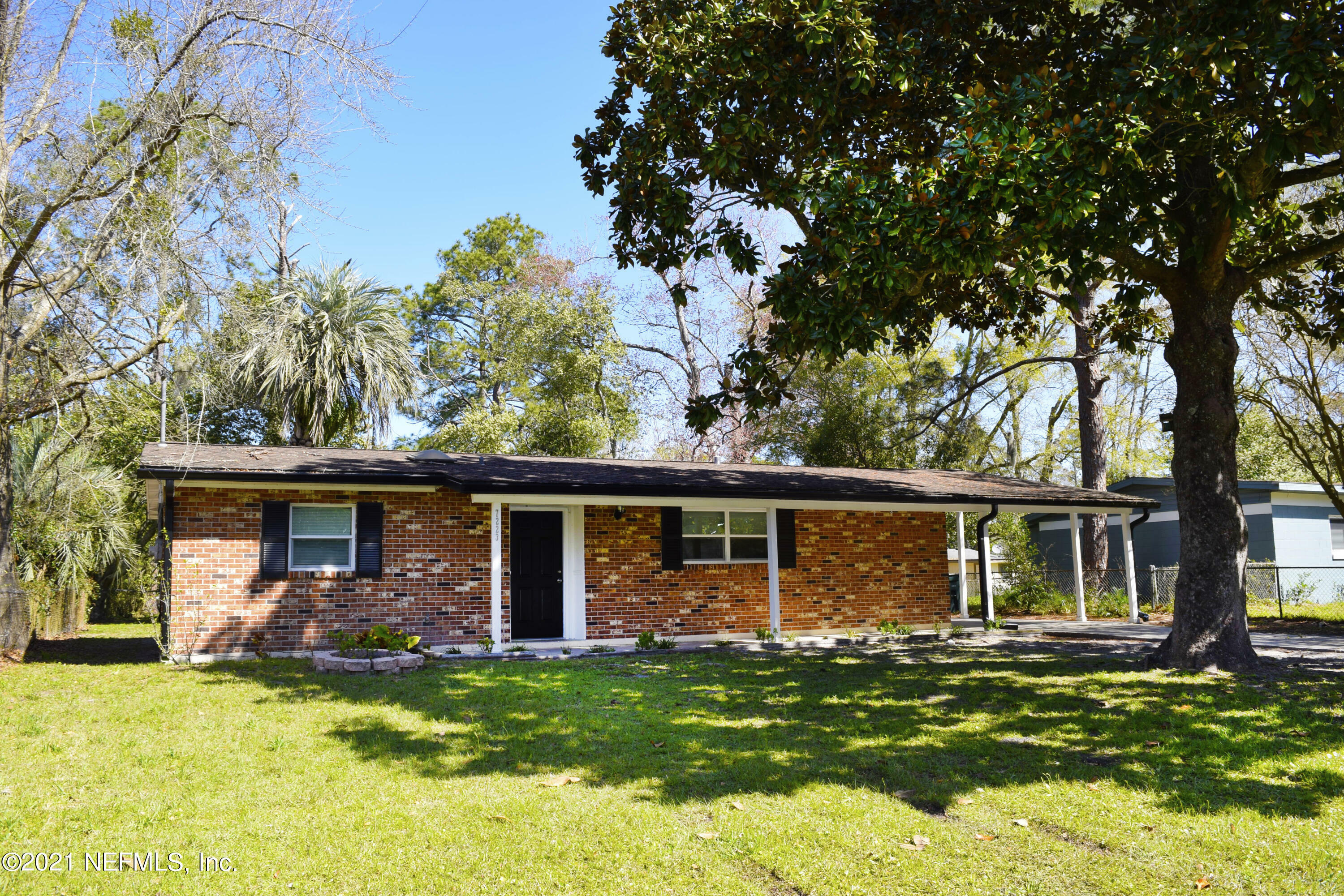 Property Photo:  7223 Eudine Drive S  FL 32210 