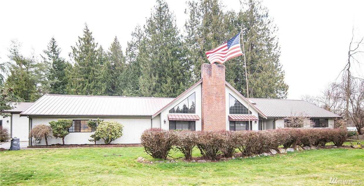 Property Photo:  16121 11th Ave NE  WA 98223 