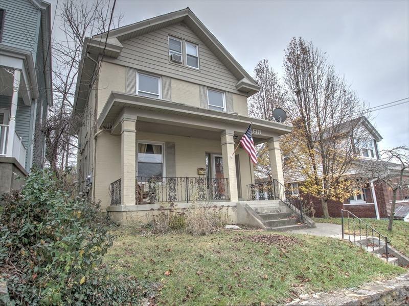 Property Photo: 211 McClelland Ave OH 45217