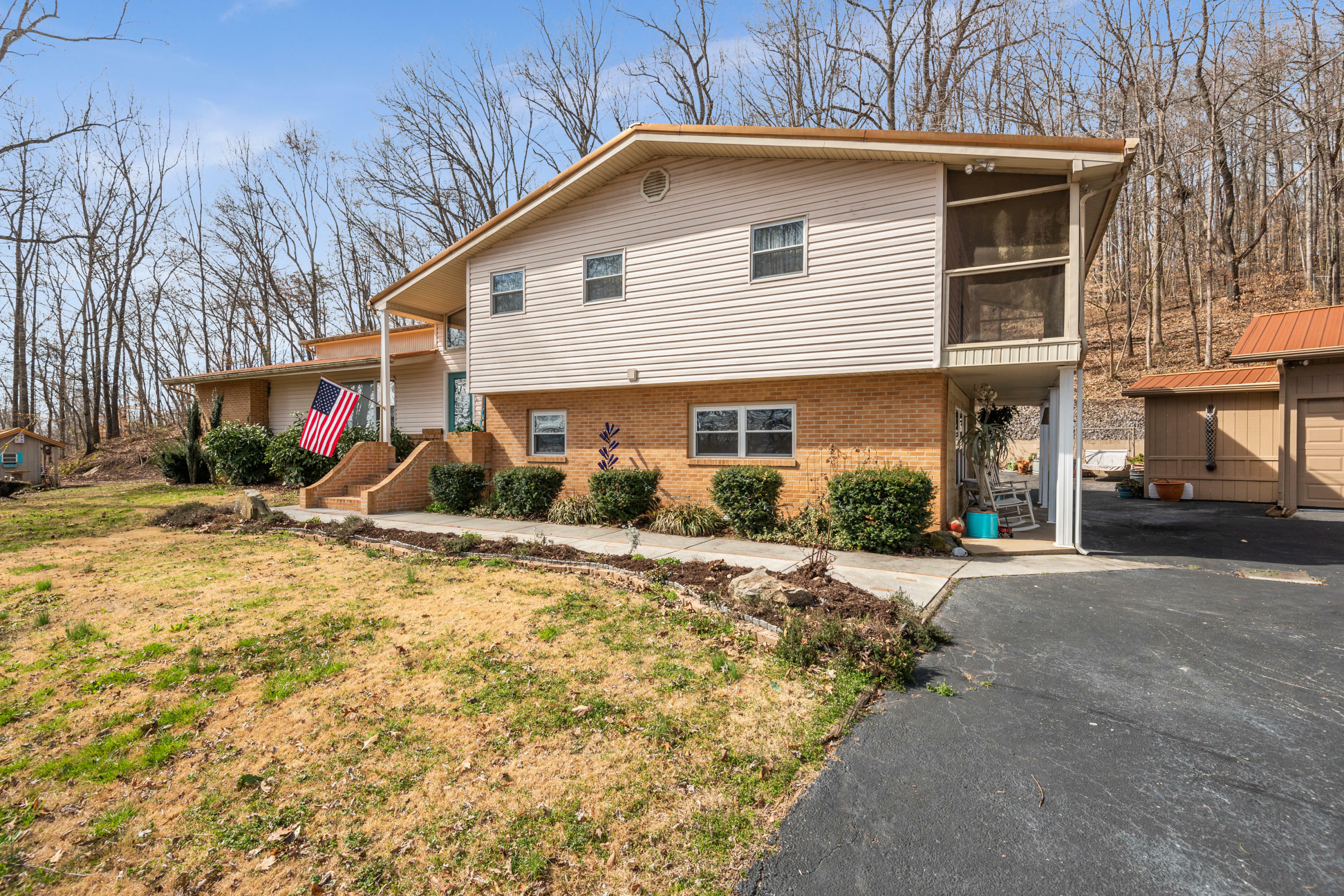 Property Photo:  139 Magna Vista Drive  TN 37748 