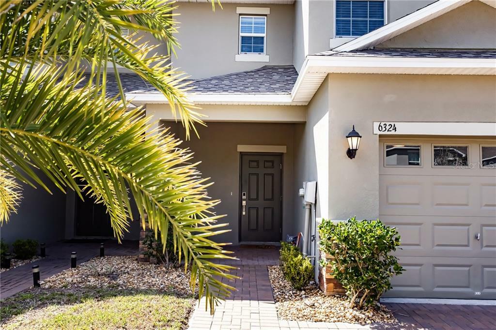 Property Photo:  6324 Torrington Circle  FL 33811 